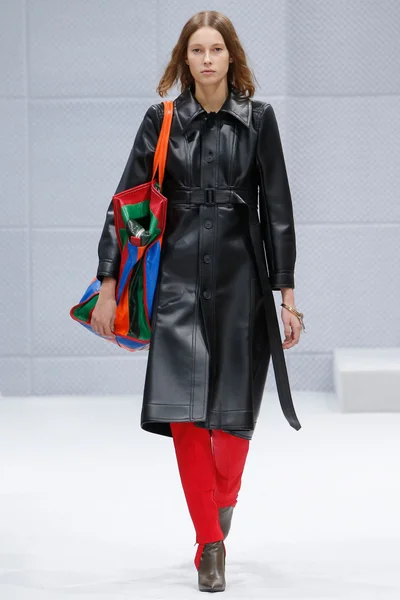Look 41
